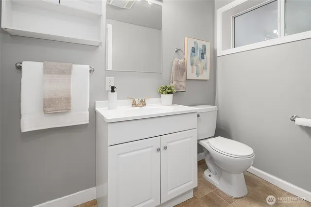 $725,000 | 14528 Ashworth Avenue North, Shoreline, WA 98133