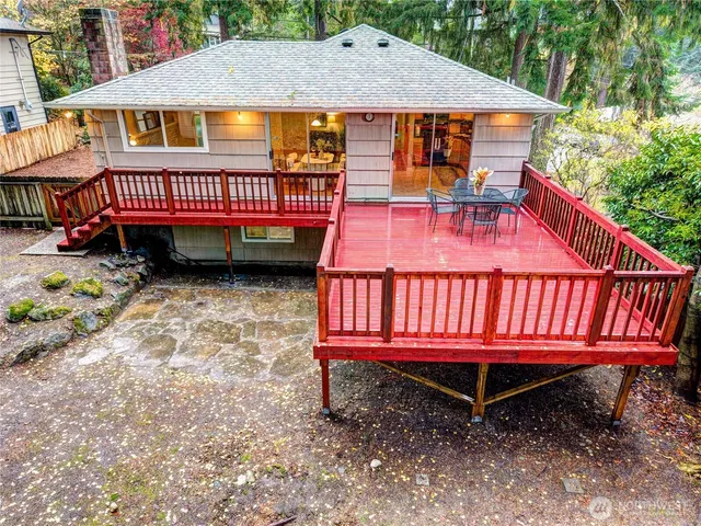 $725,000 | 14528 Ashworth Avenue North, Shoreline, WA 98133