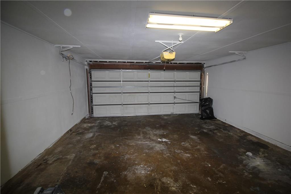 3532 Antilles Drive Mesquite, TX 75150 - Photo 17 of 18 a view of room and window in a room