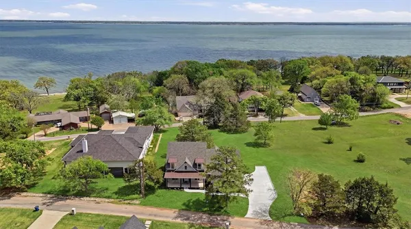 $1,270,000 | 613 Coffee Circle, Pottsboro, TX 75076