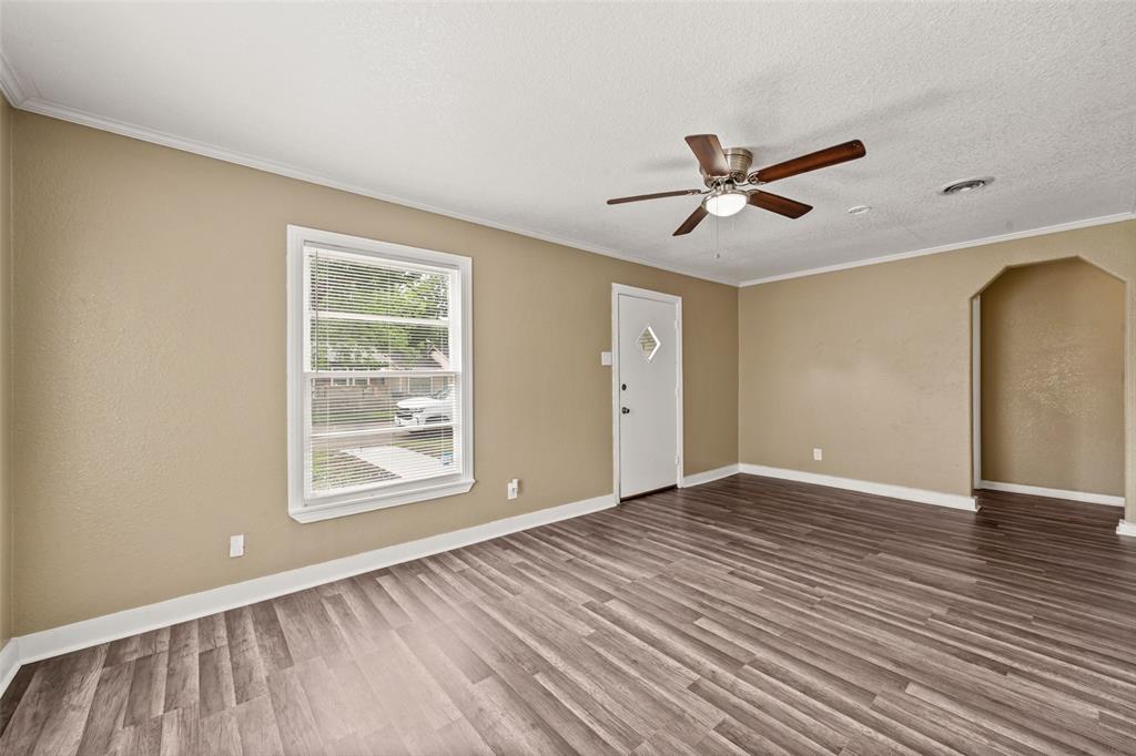 3623 Windsor Avenue Waco, TX 76708 - Photo 4 of 16