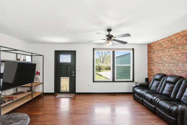 $325,000 | 1007 Pinewood Court, Ashland City, TN 37015
