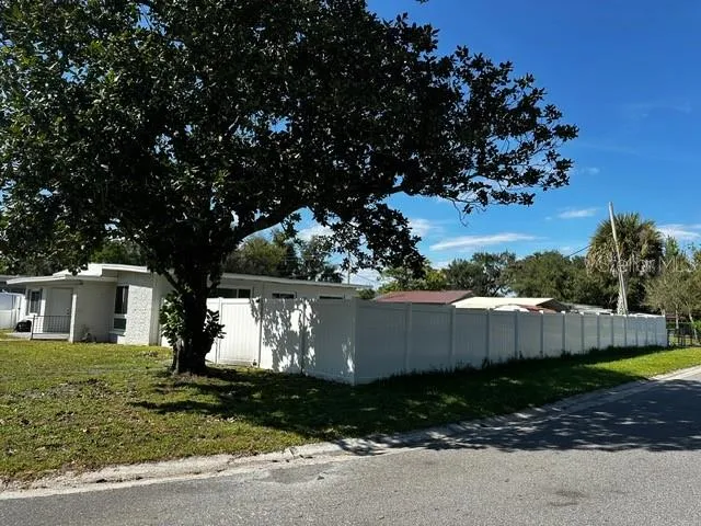 $2,500 | 156 Pinecrest Drive, Sanford, FL 32773