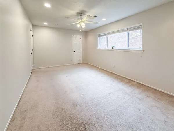 $330,000 | 3123 Lazy Spring Drive, Houston, TX 77080