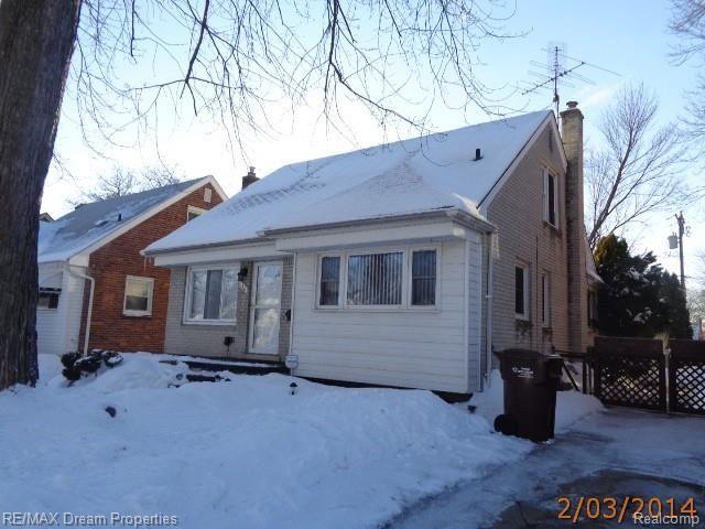 136 Amherst Street Inkster, MI 48141 - Photo 3 of 23 136 amherst (5).jpg