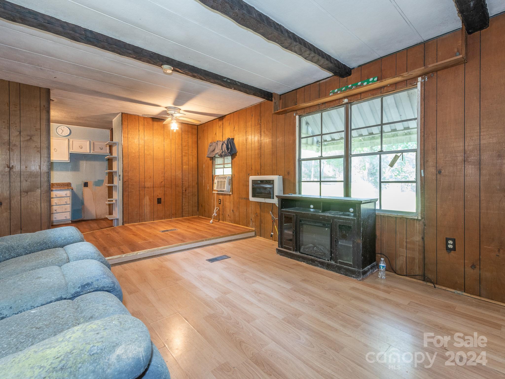 2118 Hillcrest Road Dallas, NC 28034 - Photo 12 of 28 Gallery Image 12