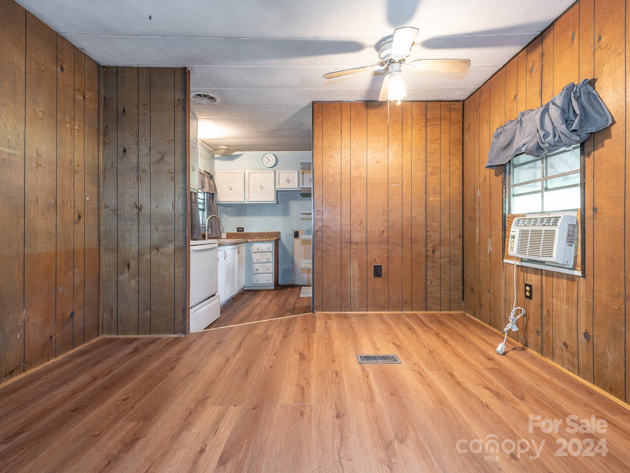 2118 Hillcrest Road Dallas, NC 28034 - Photo 13 of 28 Gallery Image 13
