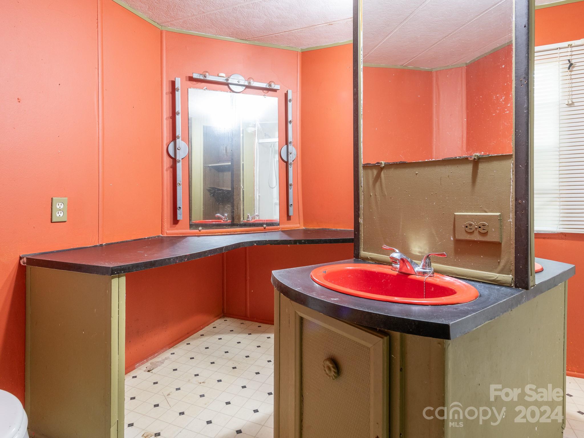 2118 Hillcrest Road Dallas, NC 28034 - Photo 19 of 28 Gallery Image 19