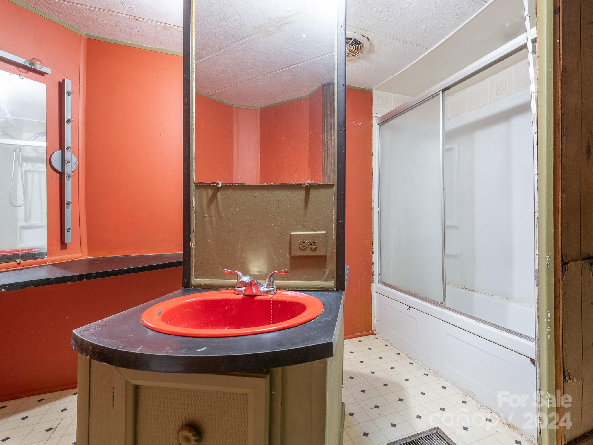 2118 Hillcrest Road Dallas, NC 28034 - Photo 20 of 28 Gallery Image 20