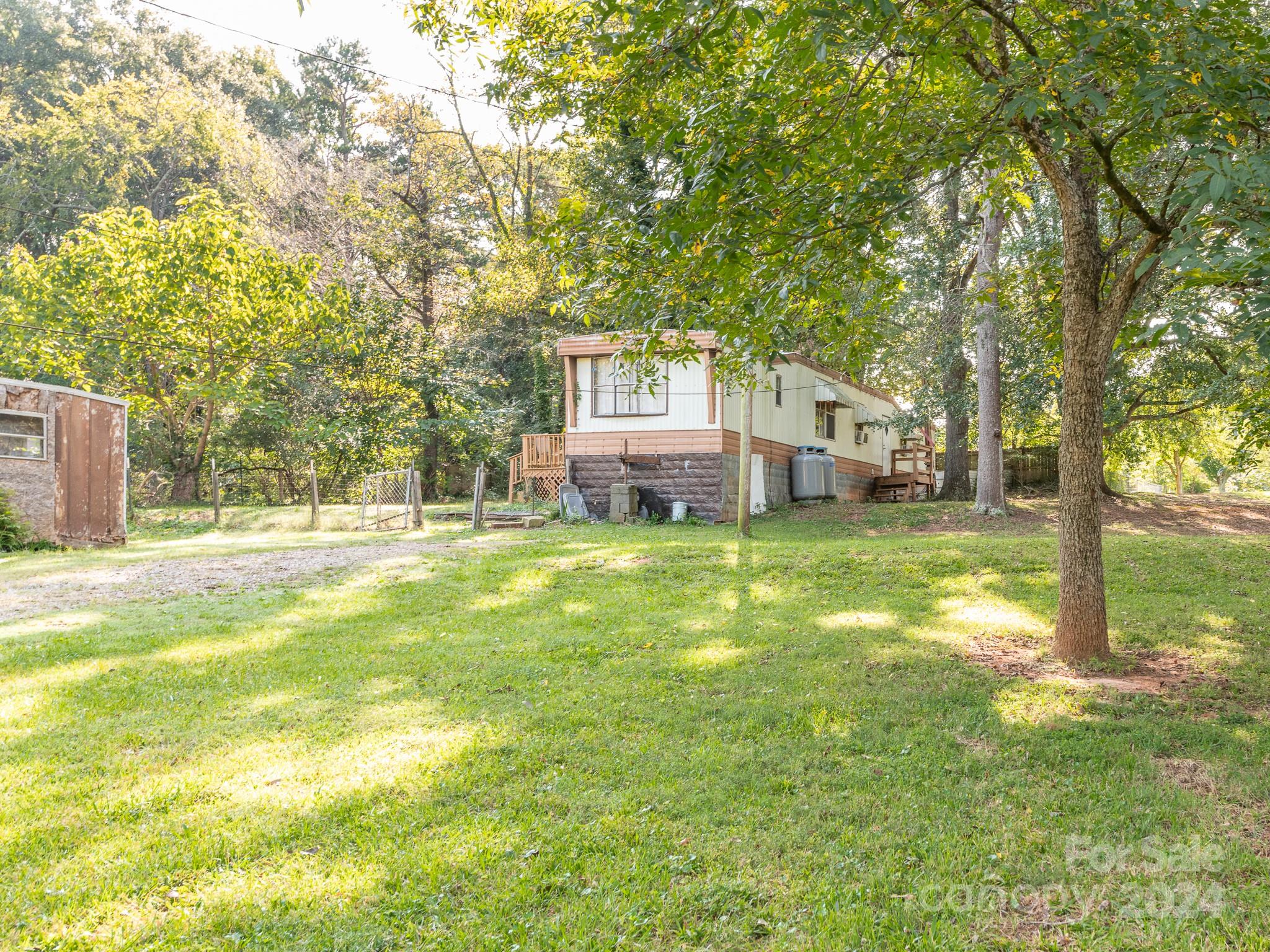 2118 Hillcrest Road Dallas, NC 28034 - Photo 26 of 28 Gallery Image 26