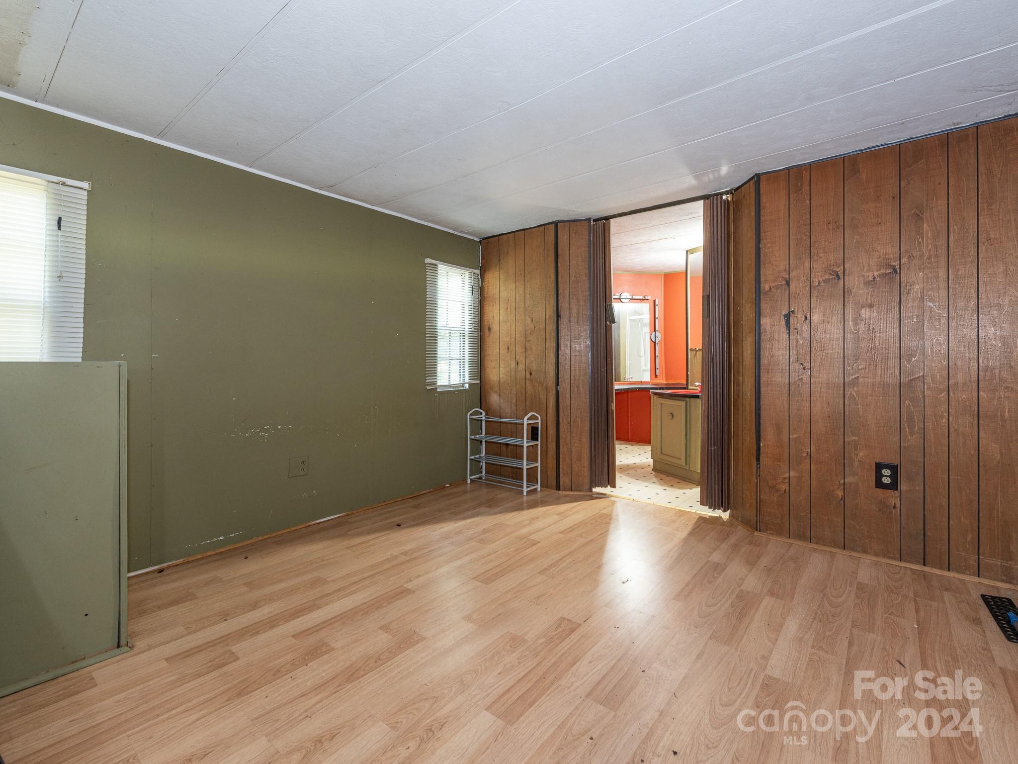 2118 Hillcrest Road Dallas, NC 28034 - Photo 5 of 28 Gallery Image 5