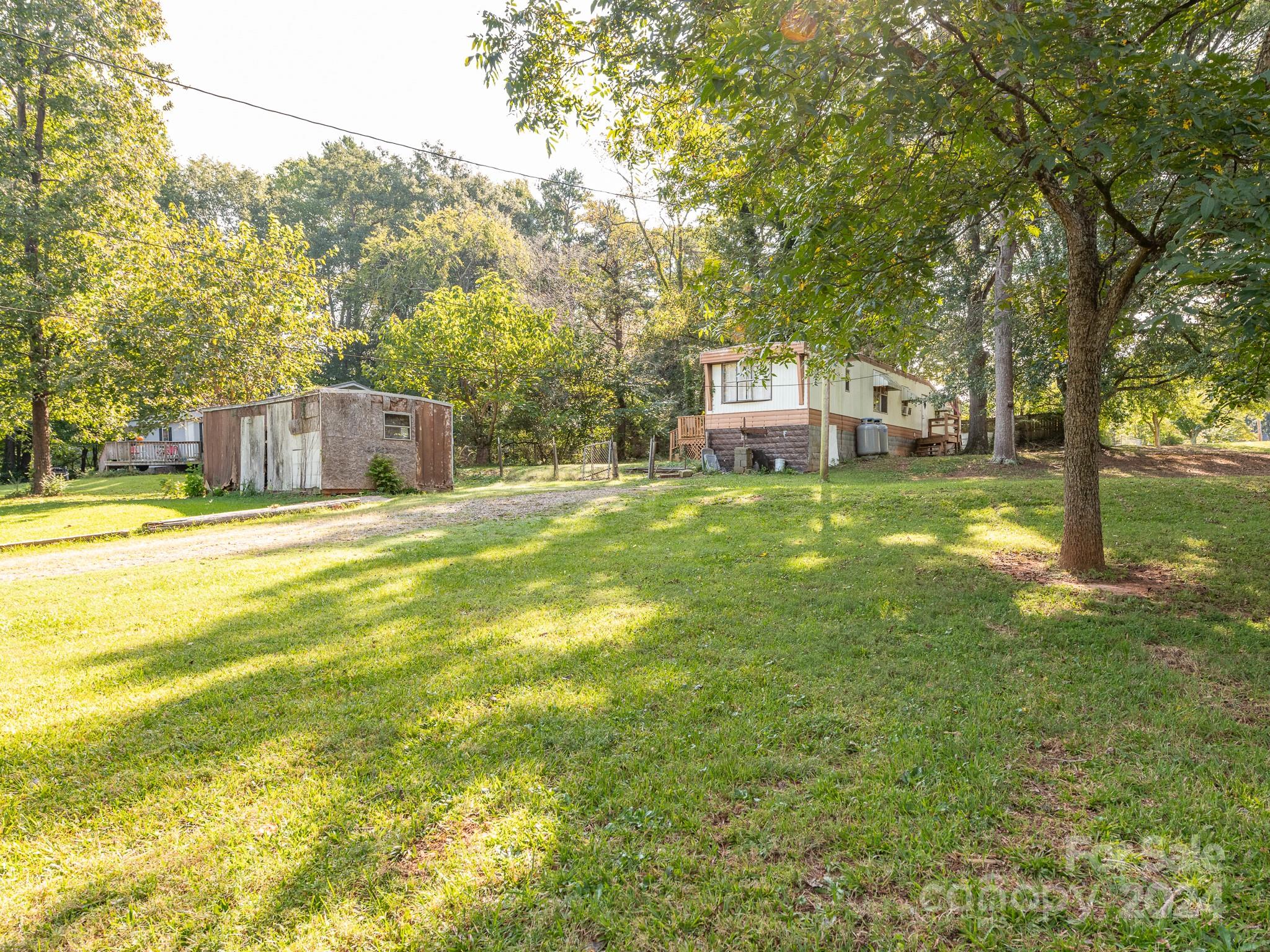 2118 Hillcrest Road Dallas, NC 28034 - Photo 10 of 28 Gallery Image 10