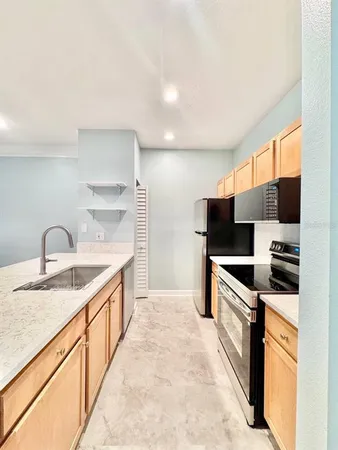 $1,800 | 4207 South Dale Mabry Highway, Unit 11102, Tampa, FL 33611