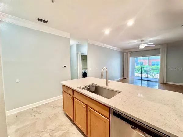 $1,800 | 4207 South Dale Mabry Highway, Unit 11102, Tampa, FL 33611