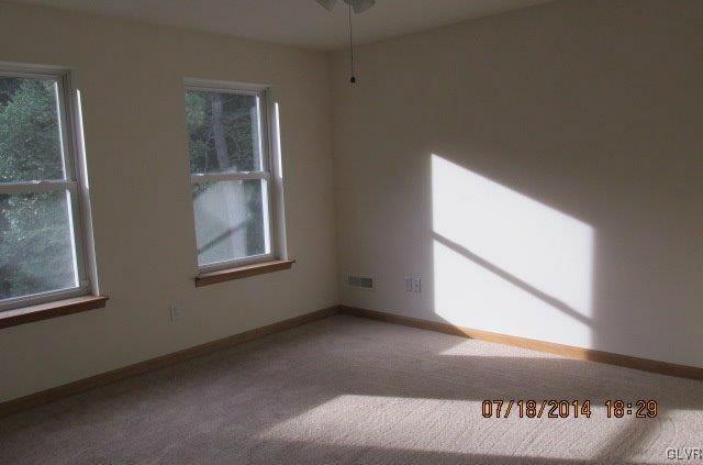908 Willow Grove Road Pocono Summit, PA 18346 - Photo 14 of 19 Gallery Image 14