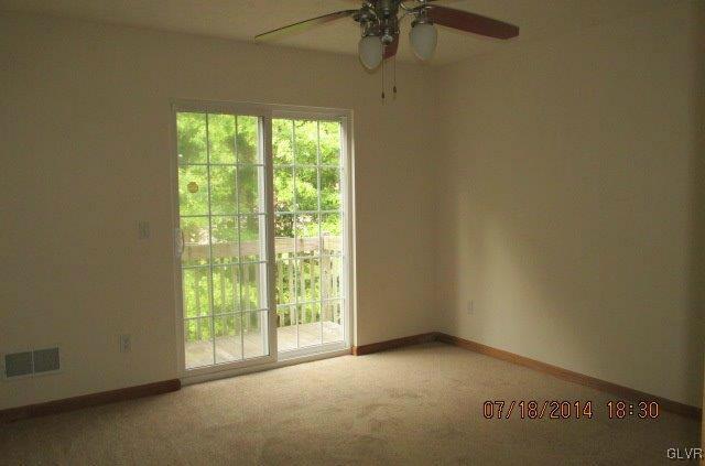 908 Willow Grove Road Pocono Summit, PA 18346 - Photo 17 of 19 Gallery Image 17