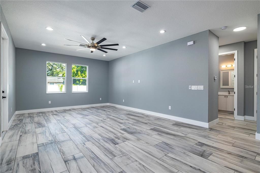 4205 West Arch Street Tampa, FL 33607 - Photo 7 of 24