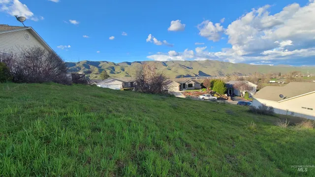 $59,900 | 1817 Frederickson Drive, Clarkston, WA 99403