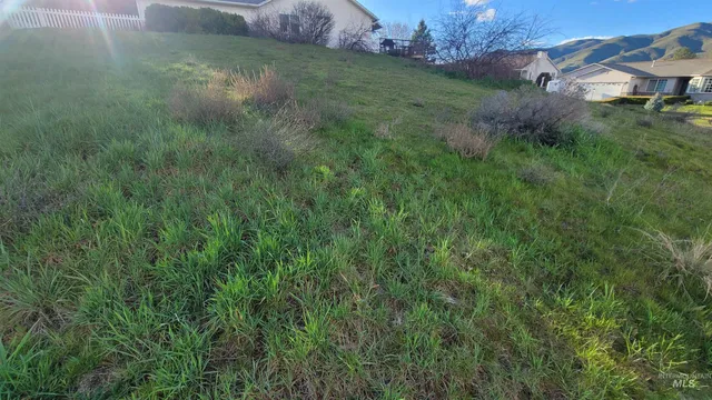 $59,900 | 1817 Frederickson Drive, Clarkston, WA 99403