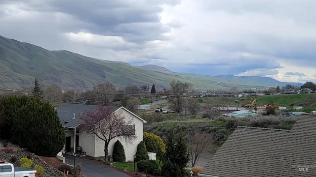 $59,900 | 1817 Frederickson Drive, Clarkston, WA 99403