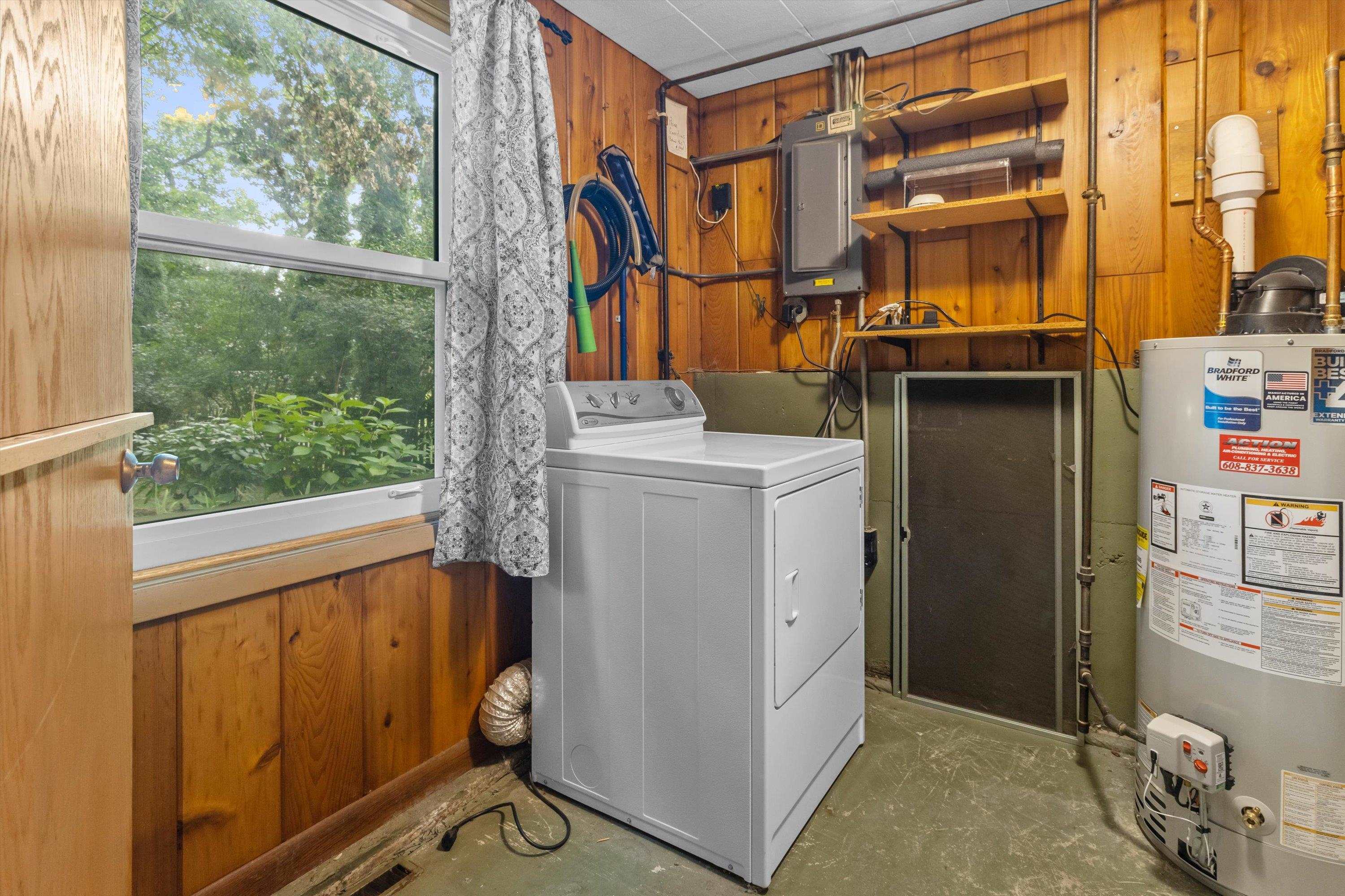 6208 Westgate Road Monona, WI 53716 - Photo 35 of 43 Gallery Image 35