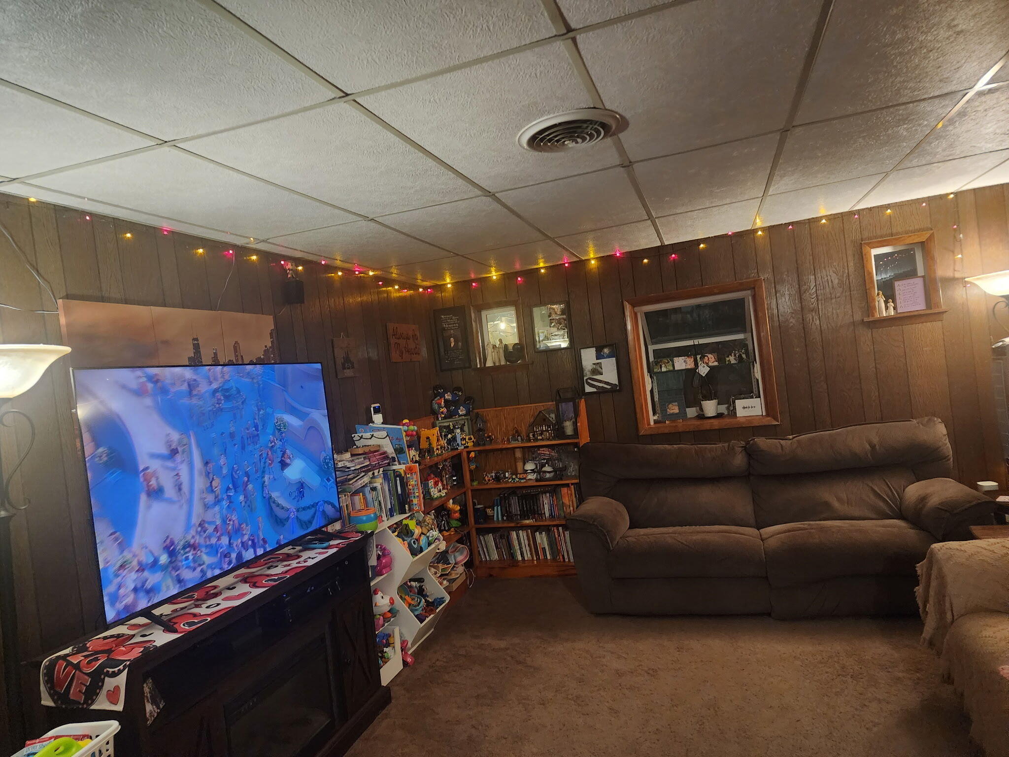 614 West Elm Street Griffith, IN 46319 - Photo 2 of 8 2048x1536