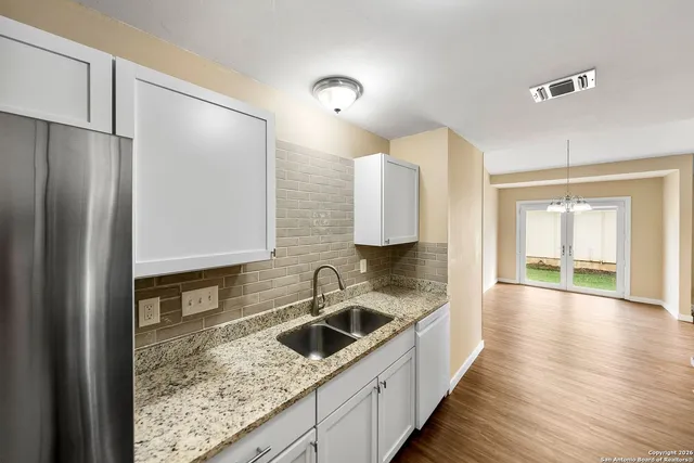 $1,600 | 3325 Stoney Square, San Antonio, TX 78247