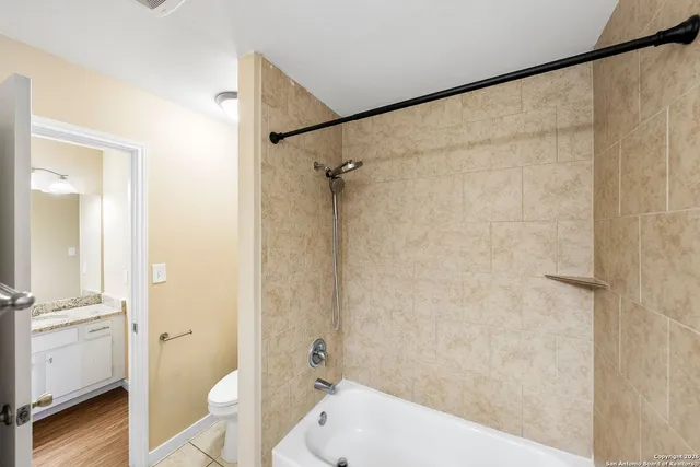 $1,600 | 3325 Stoney Square, San Antonio, TX 78247