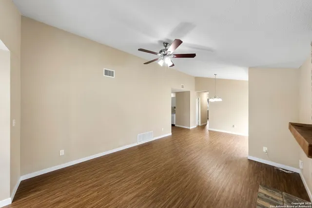 $1,600 | 3325 Stoney Square, San Antonio, TX 78247