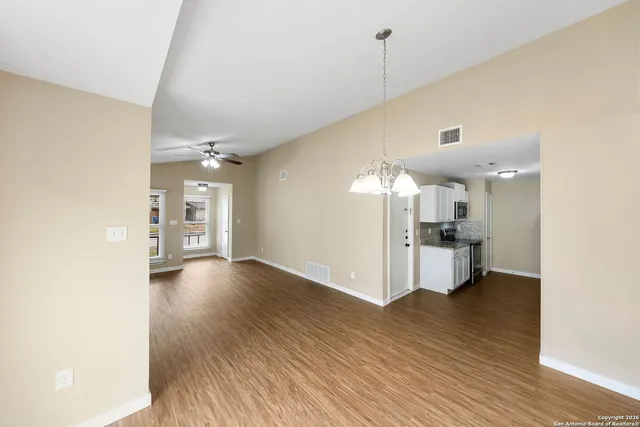 $1,600 | 3325 Stoney Square, San Antonio, TX 78247