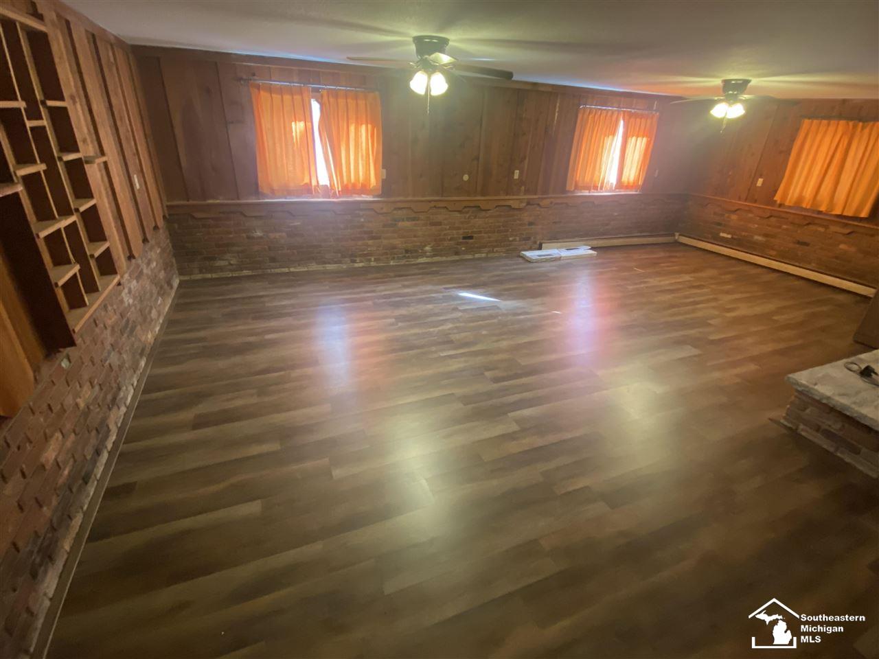 7924 Wiseman Road Lambertville, MI 48144 - Photo 22 of 35 50057281-22.JPG