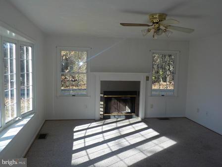796 Masons Beach Road Deale, MD 20751 - Photo 3 of 18 Family Room