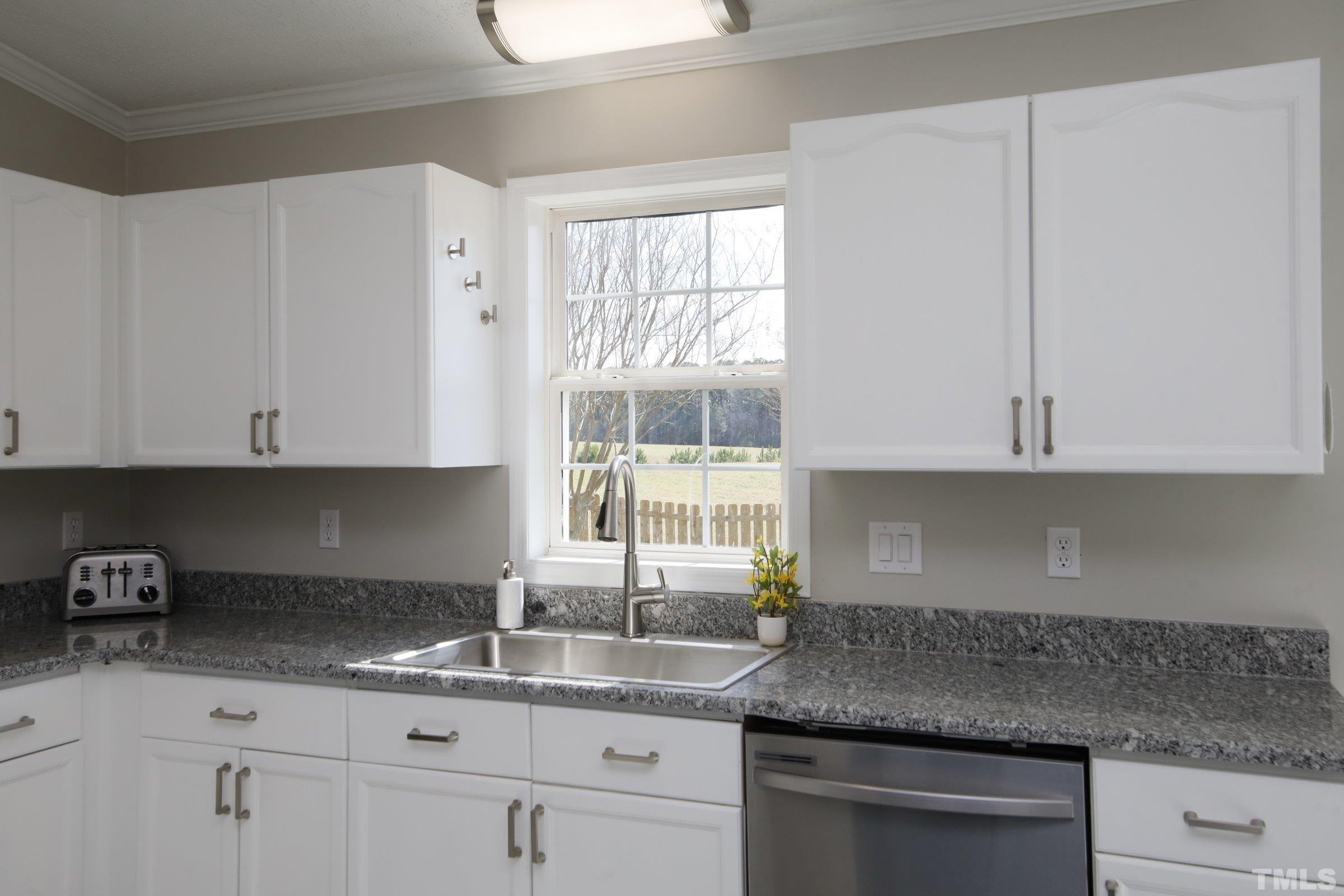 1205 Lexington Farm Road Apex, NC 27502 - Photo 14 of 36 Gallery Image 14