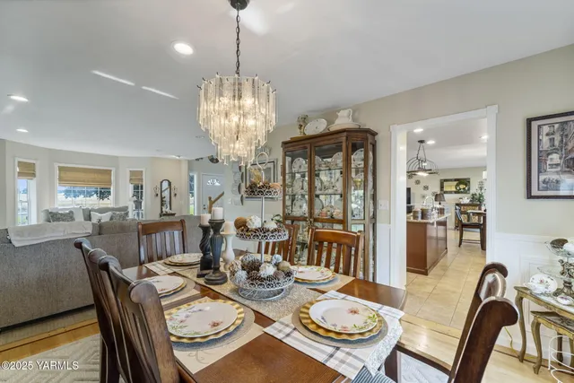 $685,000 | 413 North Albro Road, Prosser, WA 99350