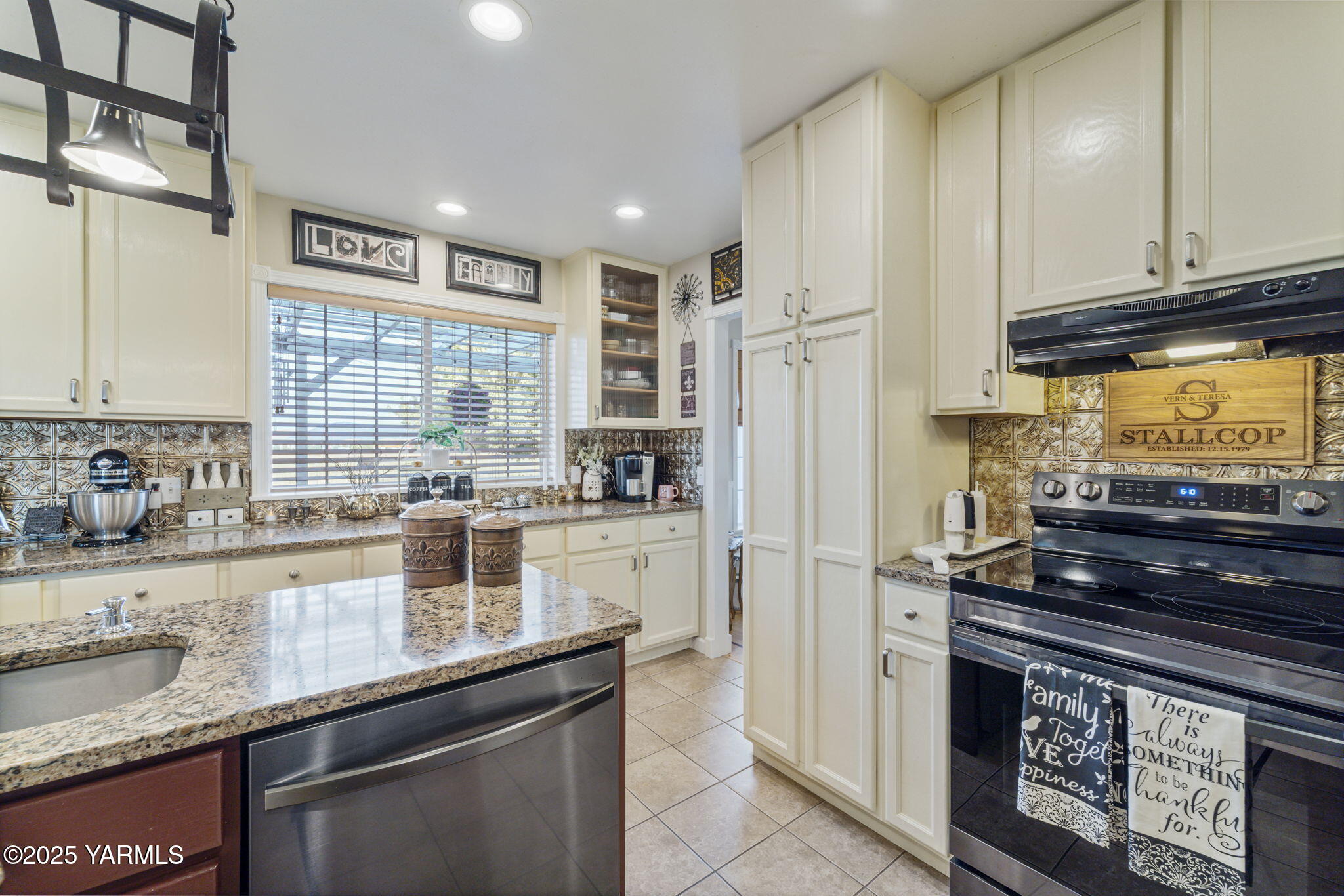 413 North Albro Road Prosser, WA 99350 - Photo 17 of 69 17-web-or-mls-DSC04143