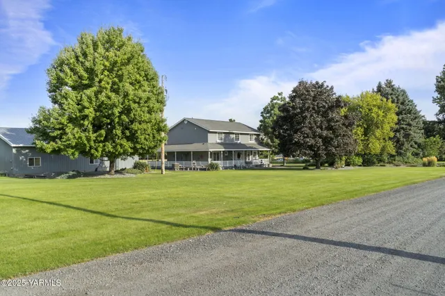 $685,000 | 413 North Albro Road, Prosser, WA 99350