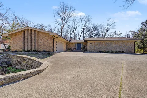 $1,975,000 | 105 Harpeth Hills Drive, Franklin, TN 37069