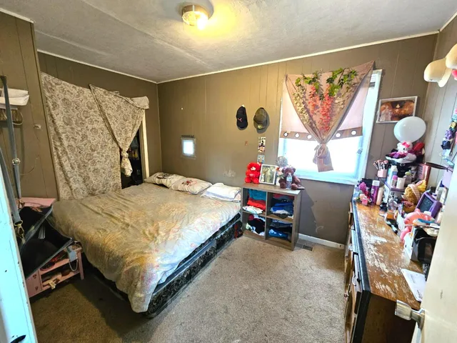 $184,500 | 454 South Des Plaines Street, Joliet, IL 60436