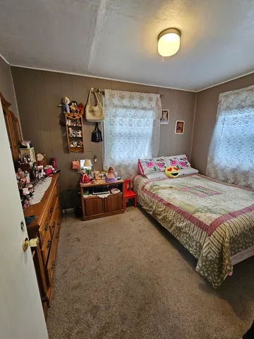 $184,500 | 454 South Des Plaines Street, Joliet, IL 60436