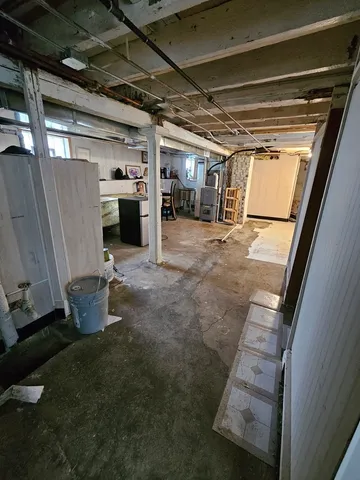 $184,500 | 454 South Des Plaines Street, Joliet, IL 60436