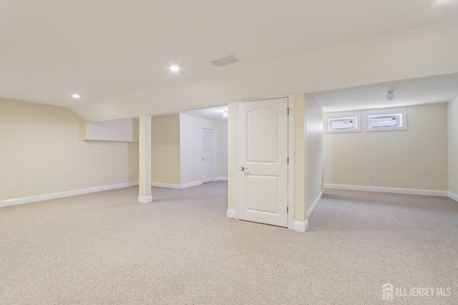32 Cinder Road, Unit 3 Edison, NJ 08820 - Photo 24 of 39