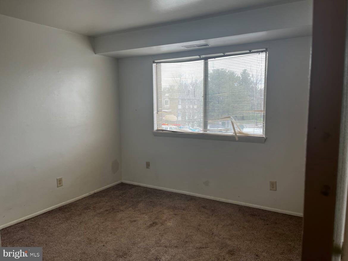 12005 Tarragon Road, Unit E Reisterstown, MD 21136 - Photo 9 of 17 Gallery Image 9
