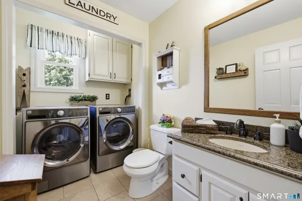 $564,900 | 68 Suncrest Drive, Somers, CT 06071