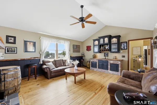 $564,900 | 68 Suncrest Drive, Somers, CT 06071