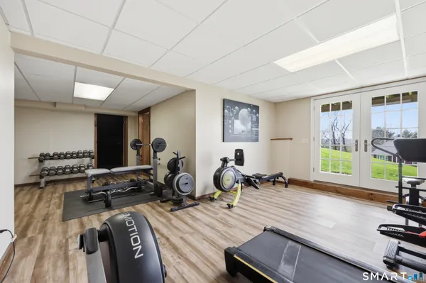 $564,900 | 68 Suncrest Drive, Somers, CT 06071