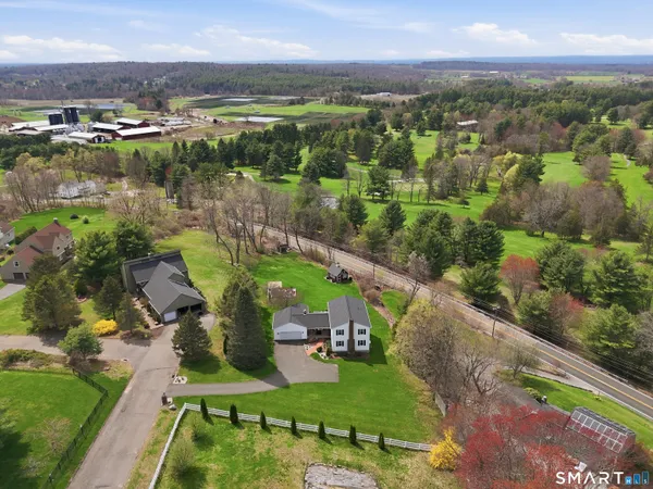 $564,900 | 68 Suncrest Drive, Somers, CT 06071