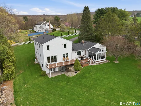 $564,900 | 68 Suncrest Drive, Somers, CT 06071