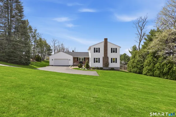 $564,900 | 68 Suncrest Drive, Somers, CT 06071