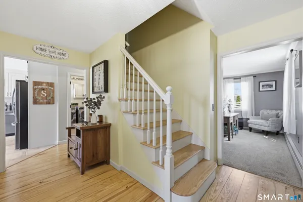 $564,900 | 68 Suncrest Drive, Somers, CT 06071