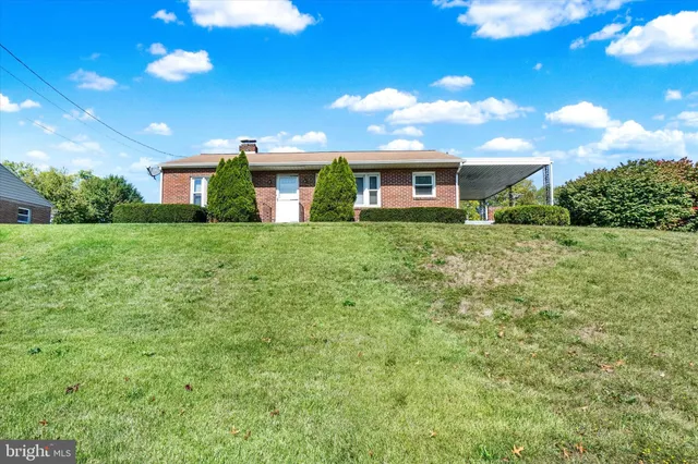 $244,900 | 1601 Bannister Street, York, PA 17404